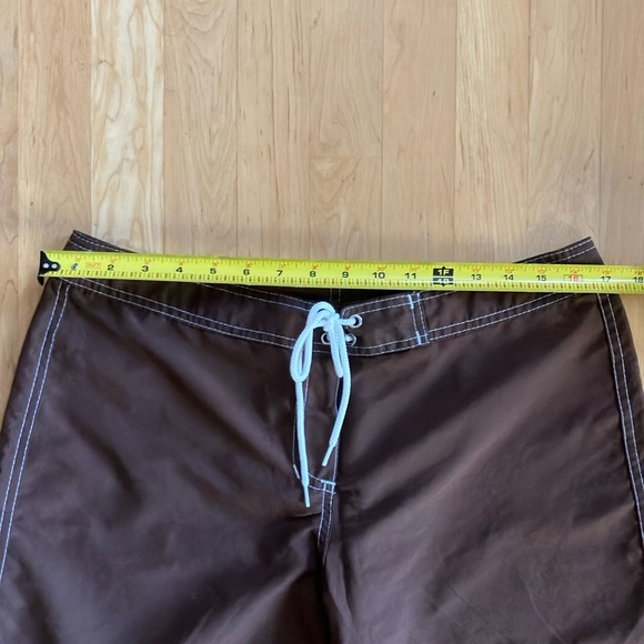 3/$20 Brown board shorts Large Girls4Sport - Picture 2 of 13